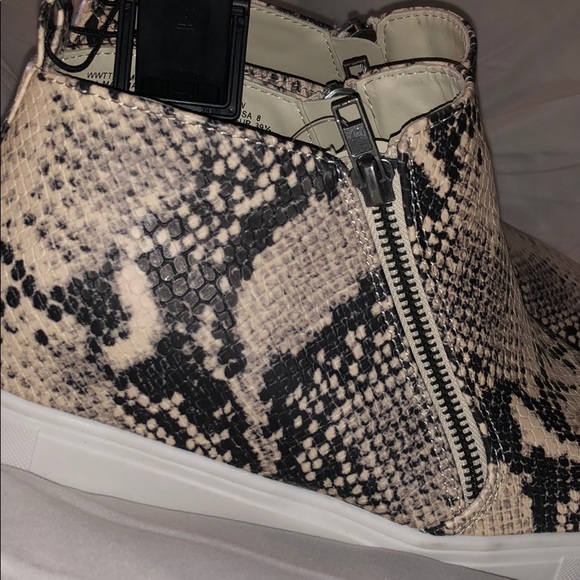 Wedges New with tags - Picture 9 of 15